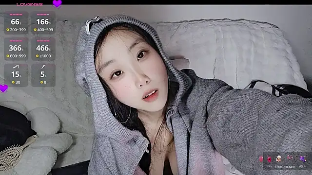 美女hyp0crite在线直播