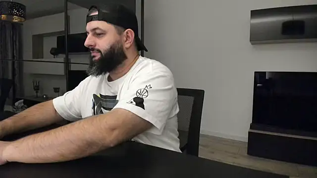 dravenpeak - DravenPeak's free webcam - UK Sex Cams