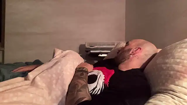 alessandromori91 (Ask my age) - nudo