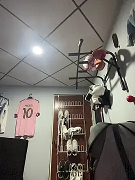 stiven_017 (M young) - Paja