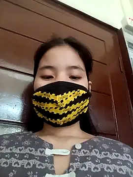 semiran_079 (F young) - Big boobs show