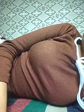 aidakhan1212 (F teen) - Show boobs