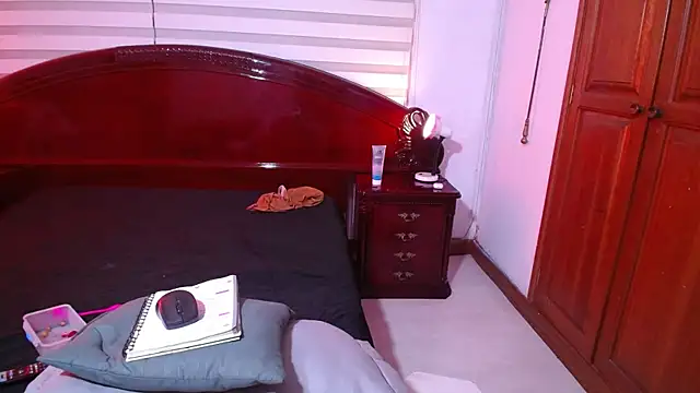 jacko_charlotte (Ask my age) - bring charlotte to my living room