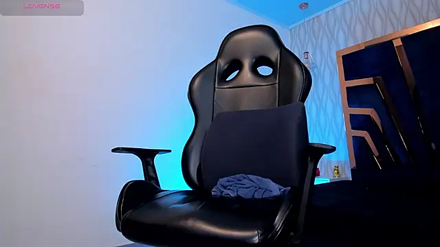 petesevans (M young) - CUM , let's have fun,happy new year