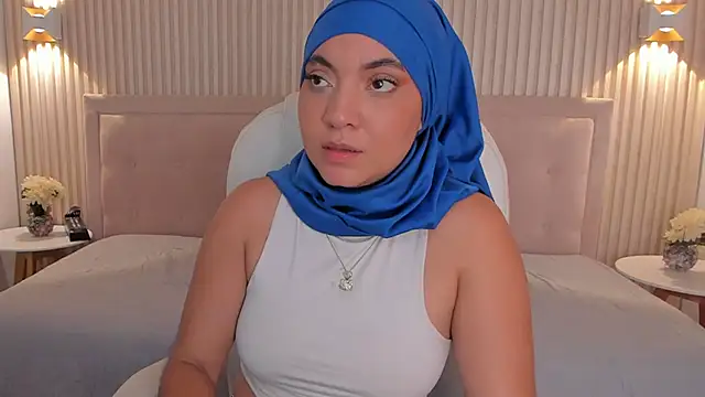 sooffii_1 (F young) - :movingboobs:BOUNCE MY TITS IN OIL:fire: