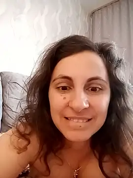 sheladiass - ShelaDiass's free webcam - UK Sex Cams