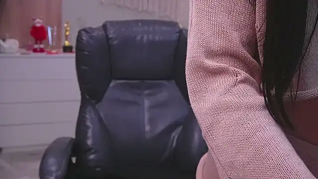 molly_jons - Molly_Jons's free webcam - UK Sex Cams