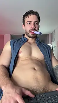 Valenthino_Salvatore's live cam