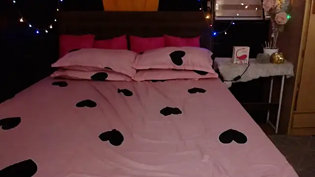 xheavenlytrans webcam