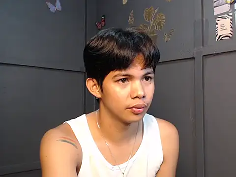 Serendipity_777 webcam