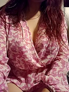 Webcam Model (KITTEN-10)  is live.Free join now!