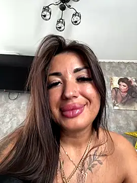 RuslanaXX's Live Sex Cam Show