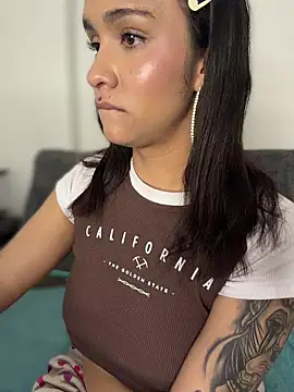 Isabella-Teen webcam