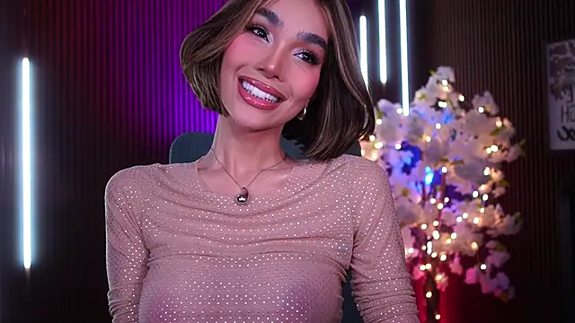 xxforyoureyesonlyxx webcam