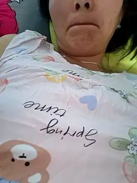 Baby-sexytits18 webcam