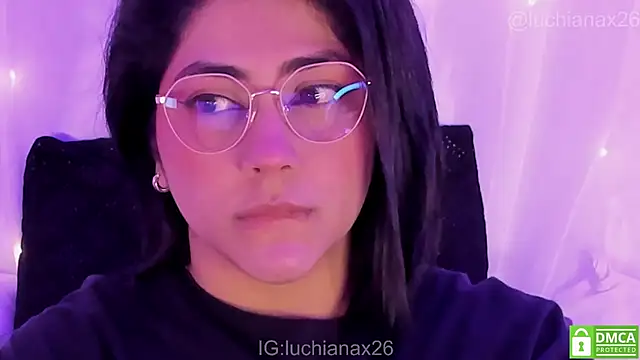 lucy26_ webcam