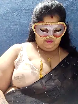 tamilthanushri webcam