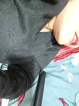 Webcam Model (Pihu_Chopra)  is live.Free join now!