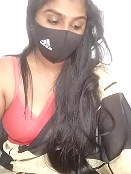 Tamil_Azhaghi webcam