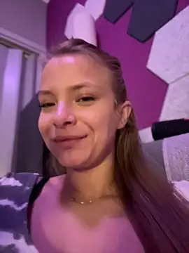 AnastasiaAniess webcam