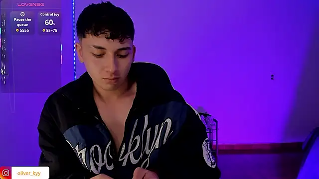 oliver_kyy webcam