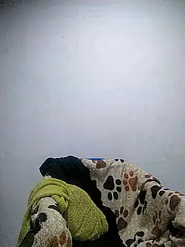 Cameron_puppy webcam