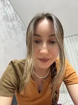 viviandaimond1 webcam