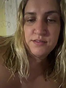Bia_sexynovaes webcam