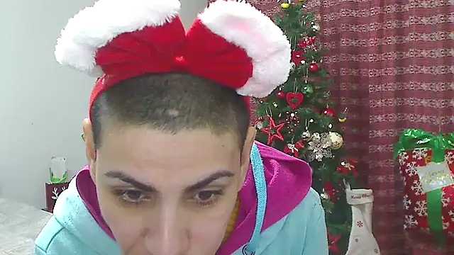 hotSANDRA_STARR webcam