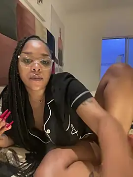 sexyTHANDO webcam