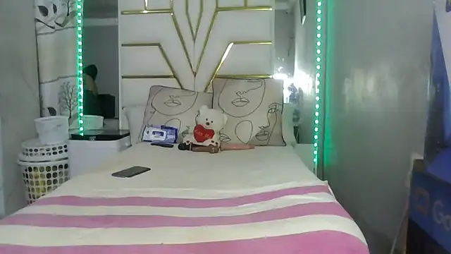 sexyynana (Ask my age) - PLZ HELP ME REACH MY GOAL