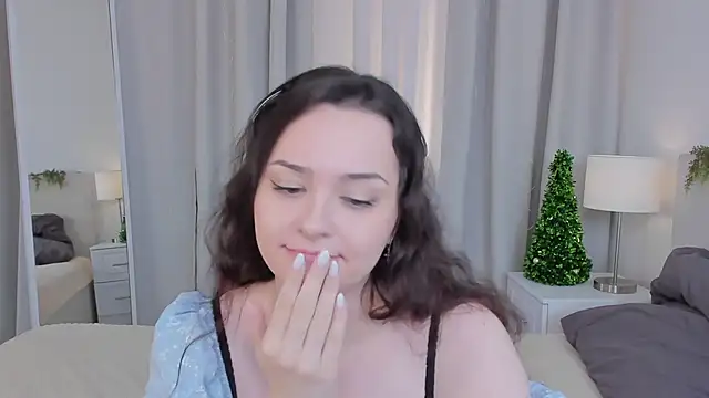 Camilla_Rowen webcam