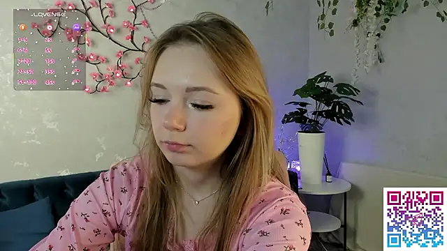 boozekirs_ - Boozekirs_'s free webcam - UK Sex Cams