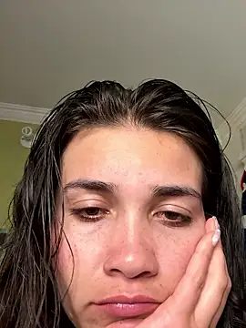 aurora_divine webcam