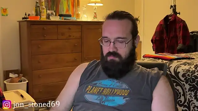 beardedfantasydaddy webcam