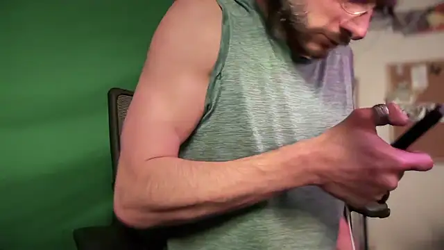 MasterDaddyCool webcam