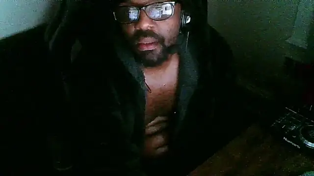 MrUnintentional webcam