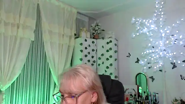 Ghertrude52 webcam
