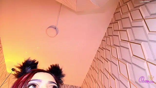 NicolleTaylor webcam