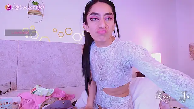 lucyanajoi (F teen) - Squirt