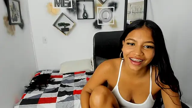 nude voyeur Yuleimys Rosse