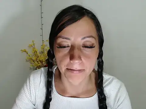 cum chat Meegan Hott