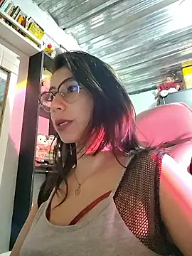 kateeen18 webcam