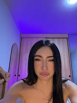 Maddy_Jones webcam