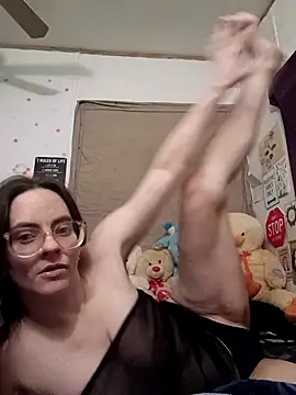 snowbird1117 - Snowbird1117's free webcam - UK Sex Cams