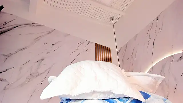 IsabelaStefano webcam