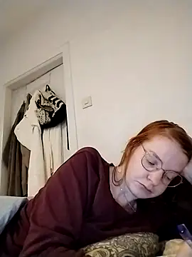 jannis1992 (F young) - Surprises me use menu