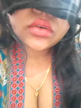 Webcam Model (Cute-Ananyaa)  is live.Free join now!