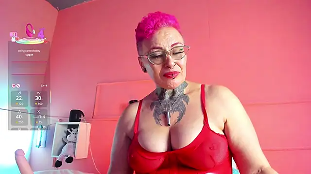 MATURE_HARDCORE webcam