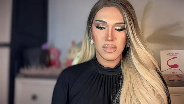 Barbara-Sprouse webcam